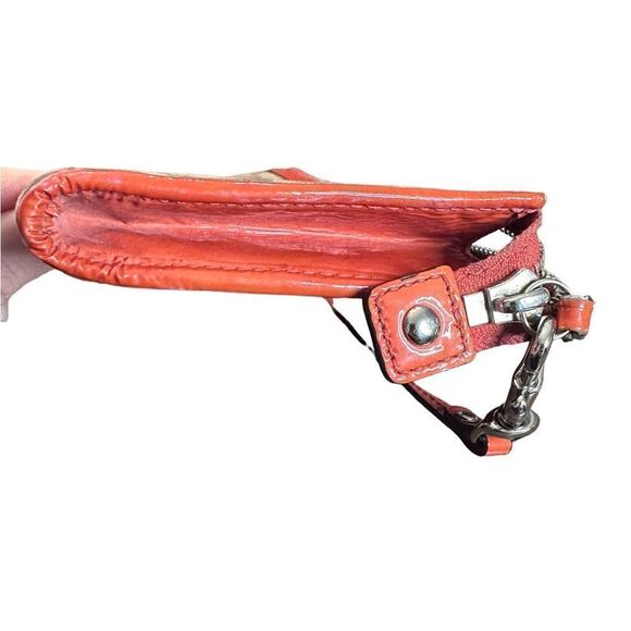 Coach New York Signature Wristlet - Picture 6 of 9